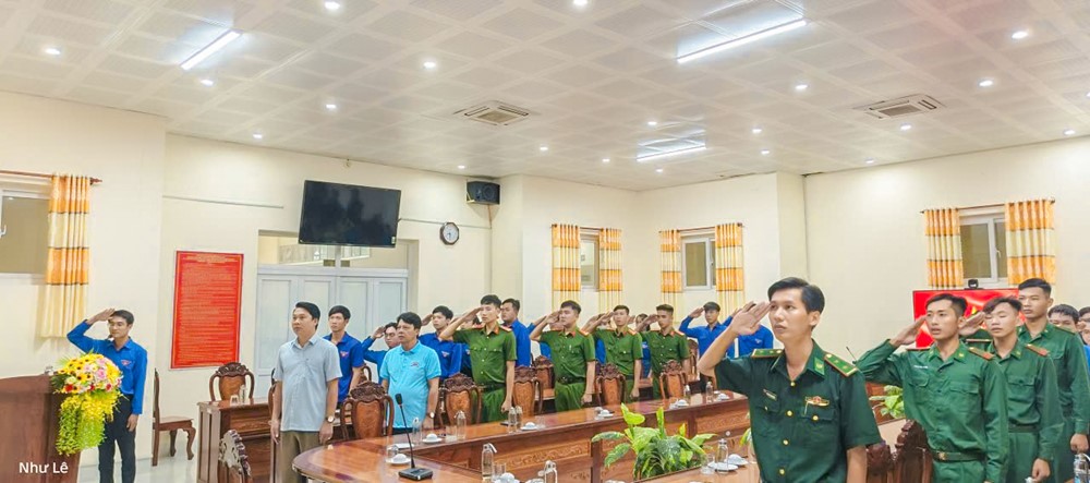 Lan tỏa giá trị bất diệt của Cách mạng Tháng Tám trên vùng biên Phan Ngọc Hiển - ảnh 1