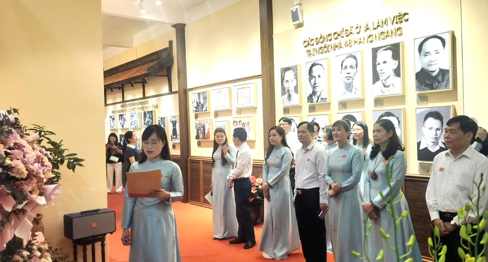 Ban Tuyên giáo và Công tác xã hội kết nạp đảng viên mới và sinh hoạt truyền thống  ​ - ảnh 3