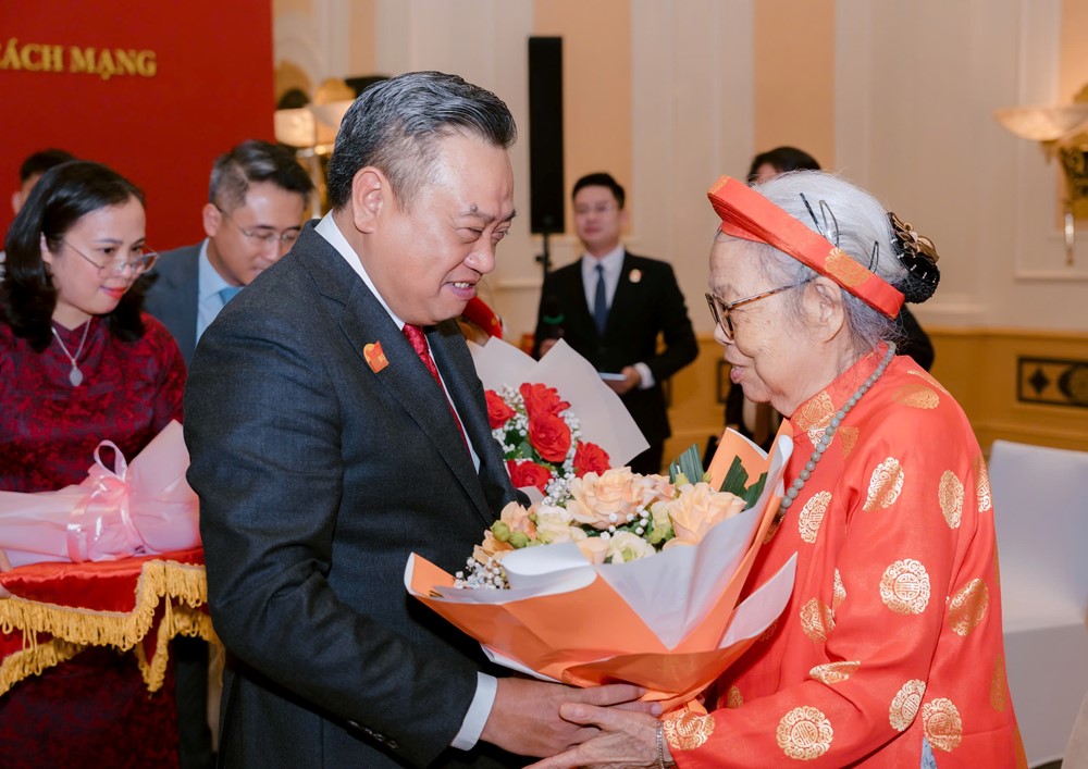 Hà Nội gặp mặt, tri ân Mẹ Việt Nam Anh hùng, người có công với cách mạng nhân dịp 80 năm Quốc khánh  - ảnh 1