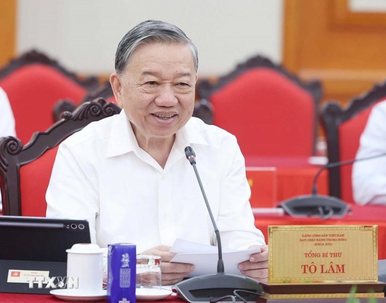 Bộ Chính trị cho ý kiến về công tác chuẩn bị Đại hội Đảng bộ Mặt trận Tổ quốc, các đoàn thể Trung ương - ảnh 1