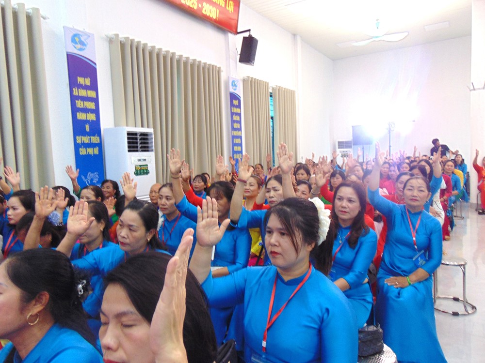 Phụ nữ Bình Minh phát huy truyền thống, khát vọng vươn lên trong kỷ nguyên mới, xây dựng tổ chức Hội vững mạnh - ảnh 6