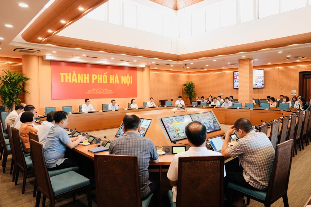 Hà Nội: Tháo gỡ “điểm nghẽn” cho các dự án, thúc đẩy tăng trưởng kinh tế 2 con số - ảnh 1