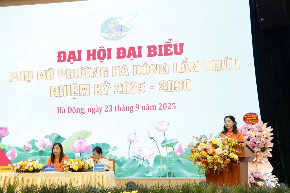 Phụ nữ Hà Đông phát huy truyền thống, làm chủ công nghệ, xây dựng gia đình ấm no, hạnh phúc, tổ chức Hội vững mạnh  ​ - ảnh 1