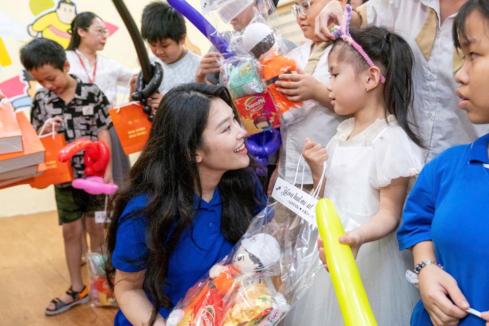 Thiếu nhi phường Đống Đa vui Tết Trung thu với nhiều phần quà ý nghĩa từ tổ chức Đoàn - ảnh 8