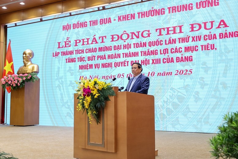 Hà Nội quyết tâm thực hiện có hiệu quả đợt thi đua cao điểm chào mừng Đại hội Đảng - ảnh 1