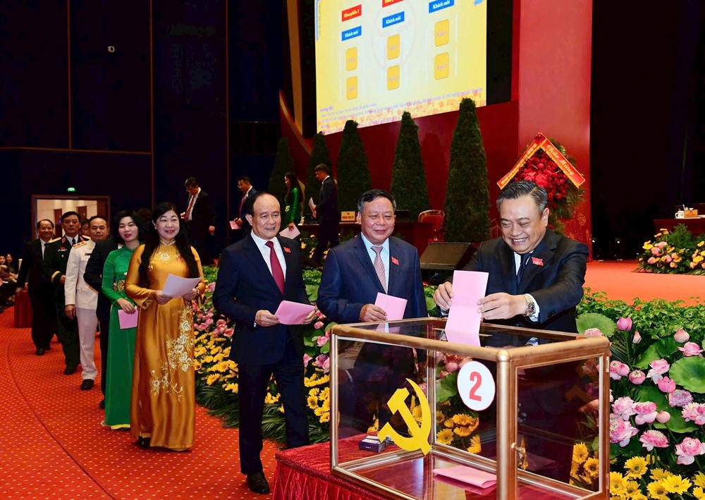Ủy ban Kiểm tra Thành ủy Hà Nội khóa XVIII gồm 12 đồng chí - ảnh 1
