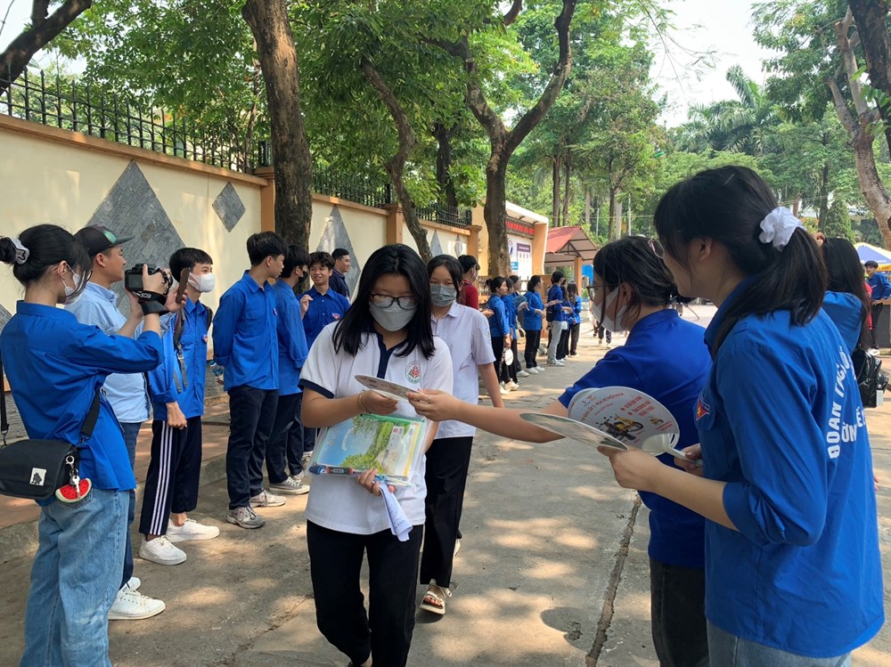Hà Nội, nhiều học sinh bất ngờ 
