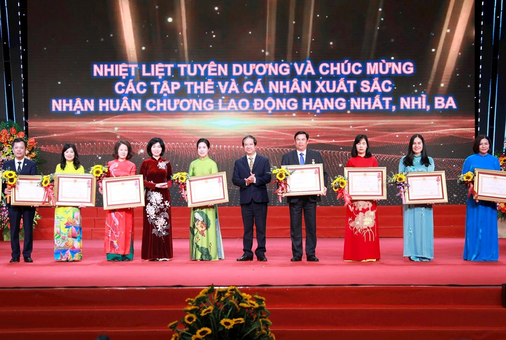 Hà Nội tăng cường sự lãnh đạo của Đảng đối với công tác khuyến học, khuyến tài, xây dựng xã hội học tập - ảnh 1