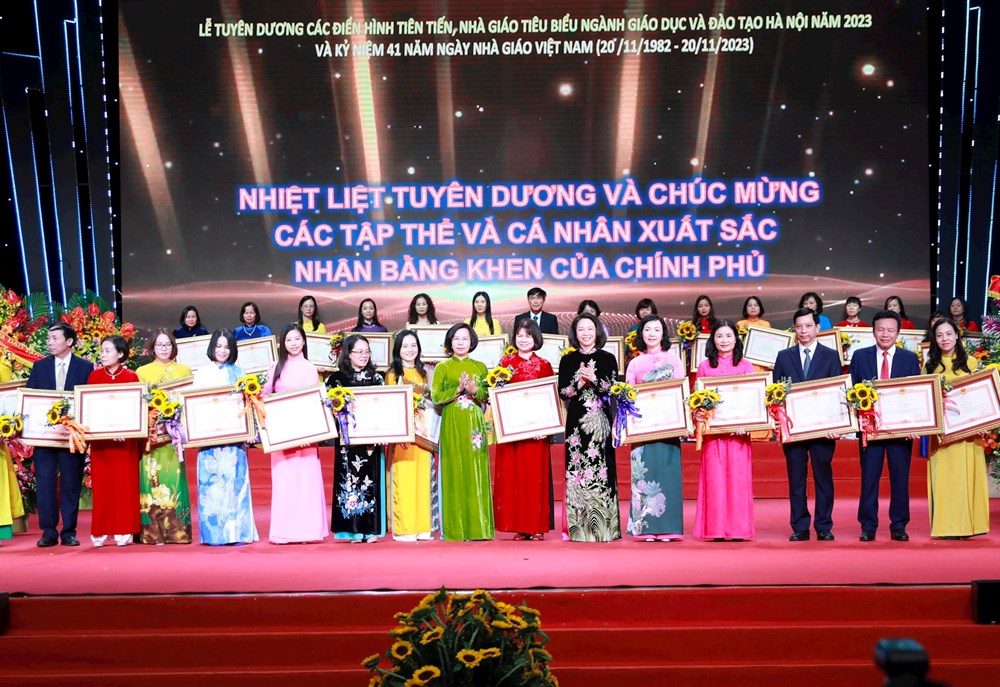 Hà Nội tăng cường sự lãnh đạo của Đảng đối với công tác khuyến học, khuyến tài, xây dựng xã hội học tập - ảnh 2