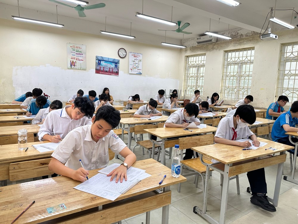 Hà Nội ngăn ngừa gian lận trong kỳ thi tốt nghiệp THPT năm 2024 - ảnh 2