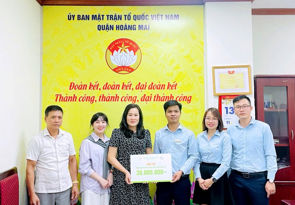 Lan tỏa yêu thương cùng bà con vượt qua mùa lũ - ảnh 2