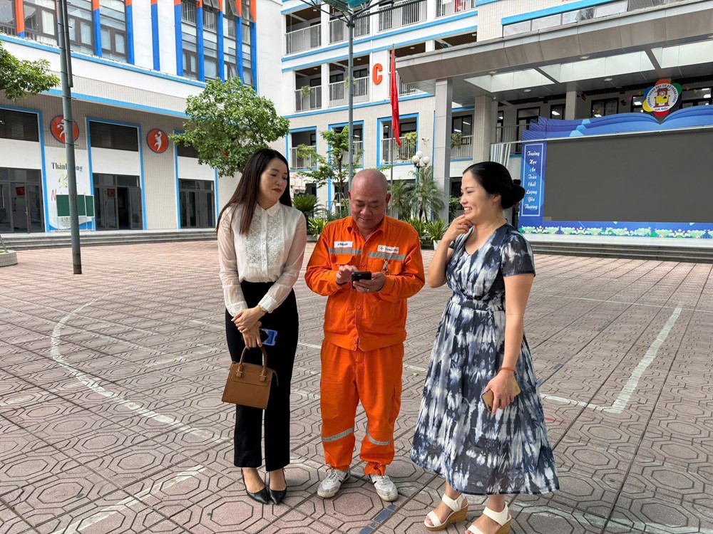 Quận Ba Đình kiểm tra cơ sở vật chất tại các Điểm thi lớp 10 THPT năm 2025 - ảnh 3