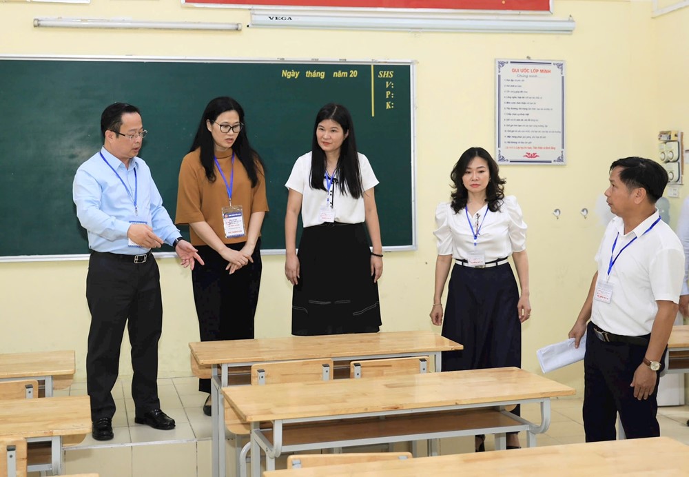 Hôm nay, thí sinh Hà Nội chính thức bước vào kỳ thi lớp 10 THPT năm học 2025-2026 - ảnh 3