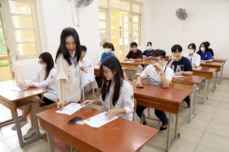 Hà Nội có 233 điểm thi tốt nghiệp THPT năm 2025 - ảnh 3