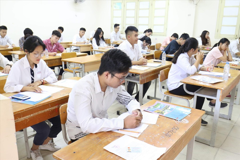 Hà Nội có 233 điểm thi tốt nghiệp THPT năm 2025 - ảnh 2