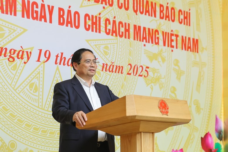 Thủ tướng: Báo chí cách mạng tiếp tục phát huy truyền thống trăm năm với 'tâm sáng - lòng trong - bút sắc' - ảnh 6