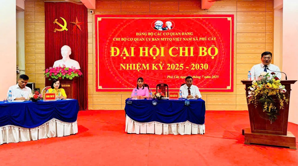  Nâng cao chất lượng hoạt động của Ủy ban Mặt trận tổ quốc, các tổ chính trị - xã hội trong  kỷ nguyên mới - ảnh 2