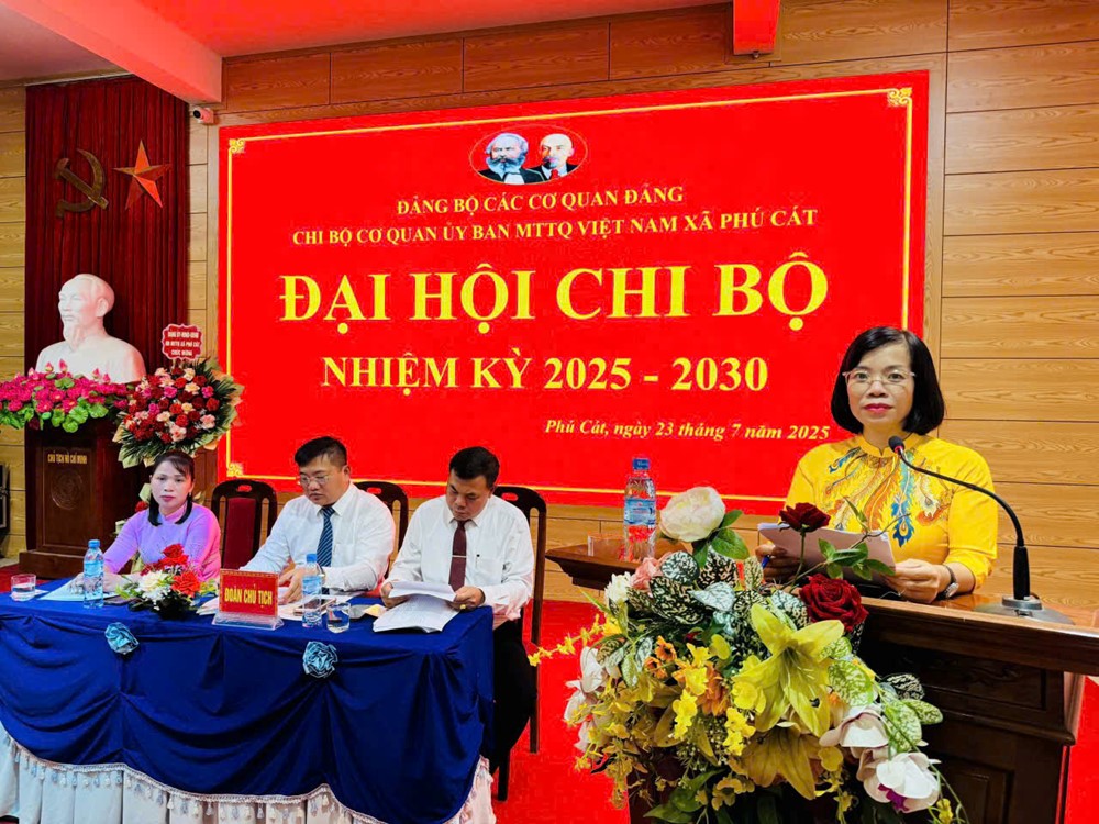  Nâng cao chất lượng hoạt động của Ủy ban Mặt trận tổ quốc, các tổ chính trị - xã hội trong  kỷ nguyên mới - ảnh 4