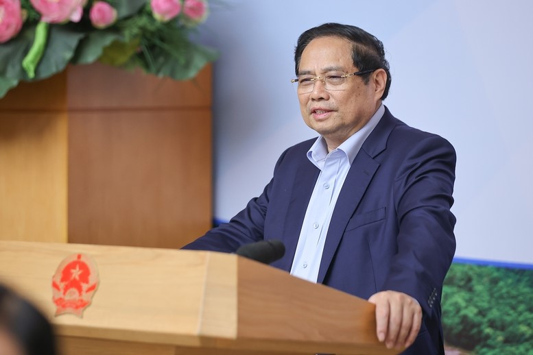 Thủ tướng: 3 mục tiêu lớn cuối năm 2025 để hoàn thành xuất sắc đột phá chiến lược về hạ tầng giao thông - ảnh 2