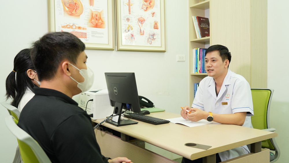Thiếu kinh nghiệm phòng the: Vợ chồng kết hôn 1 năm vẫn chưa thể hòa hợp - ảnh 1
