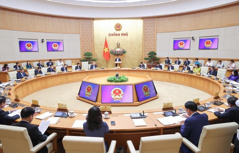 CHÍNH PHỦ DƯỚI SỰ LÃNH ĐẠO CỦA ĐẢNG - 80 NĂM HÀNH TRÌNH VÌ NƯỚC, VÌ DÂN - ảnh 3