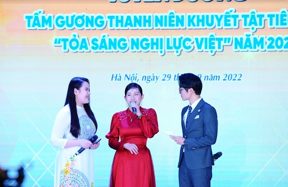Tuyên dương 50 tấm gương thanh niên khuyết tật tiêu biểu “Tỏa sáng nghị lực Việt” năm 2022 - ảnh 4