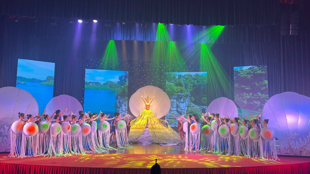 “Hạ Long thần tiên” sức hấp dẫn mới của du lịch Quảng Ninh - ảnh 2