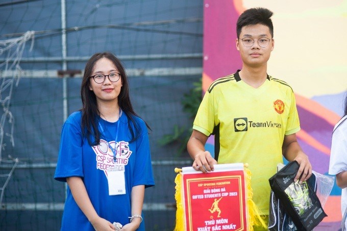 Đội tuyển Chuyên Nguyễn Huệ giành cúp vô địch giải bóng đá Gifted Students Cup 2023 - ảnh 6