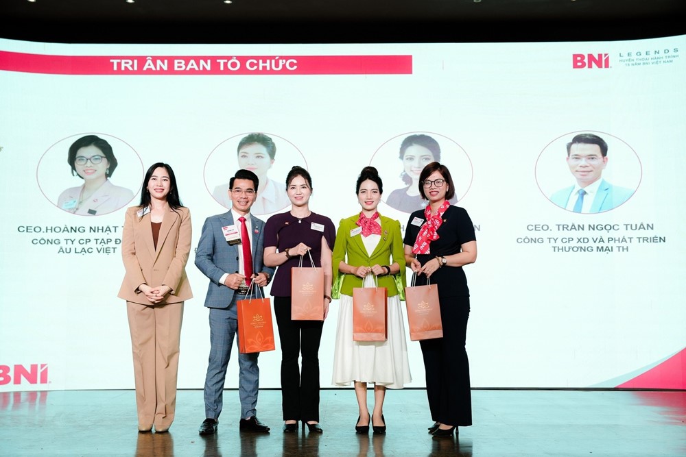 Gần 2.000 giao dịch được thực hiện trong triển lãm kết nối liên khu vực BNI tại Hà Nội - ảnh 3
