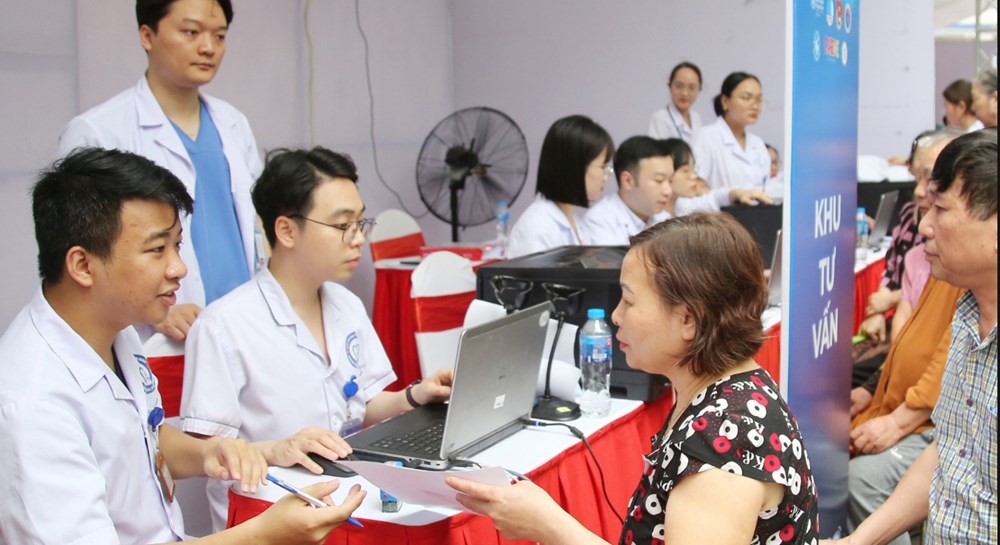 Phát động chương trình tầm soát bệnh tim mạch - thận vì một Việt Nam khoẻ mạnh - ảnh 3