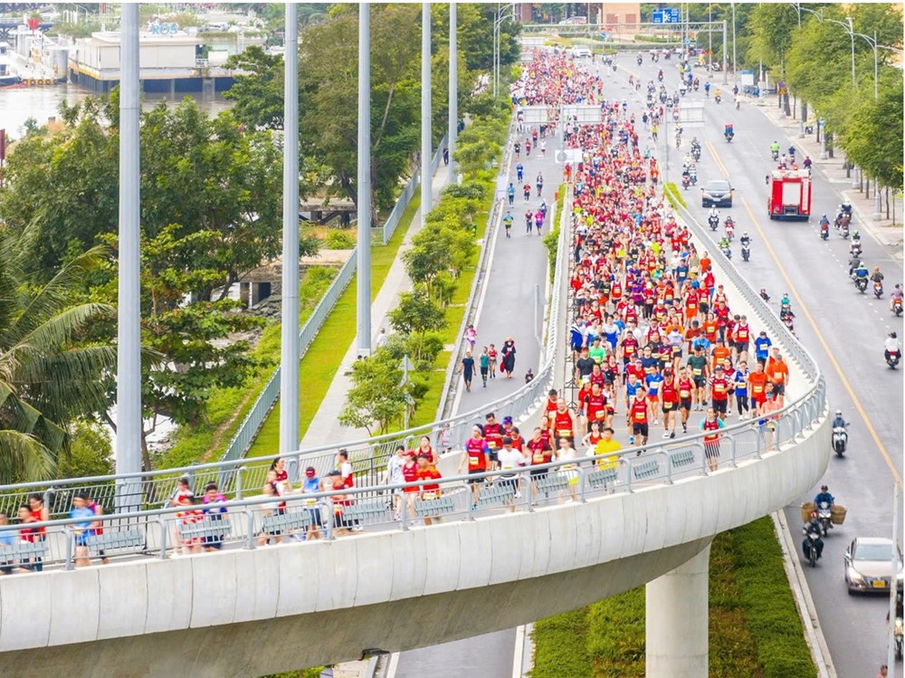 Khai mạc Giải Marathon Quốc tế TP Hồ Chí Minh 2024 - ảnh 4