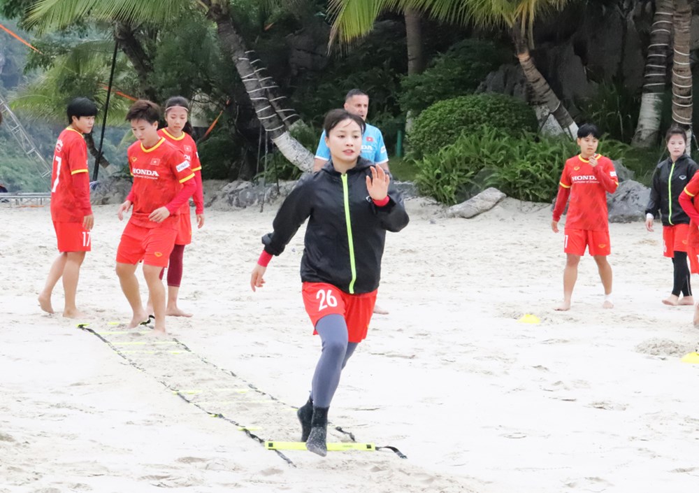 Tuyển bóng đá nữ Việt Nam sẵn sàng cho hành trình bảo vệ Huy chương vàng tại SEA Games 31 - ảnh 1