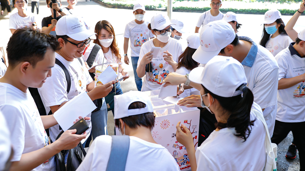Roche Việt Nam phát động chương trình gây quỹ “đi bộ vì trẻ em“ - ảnh 1