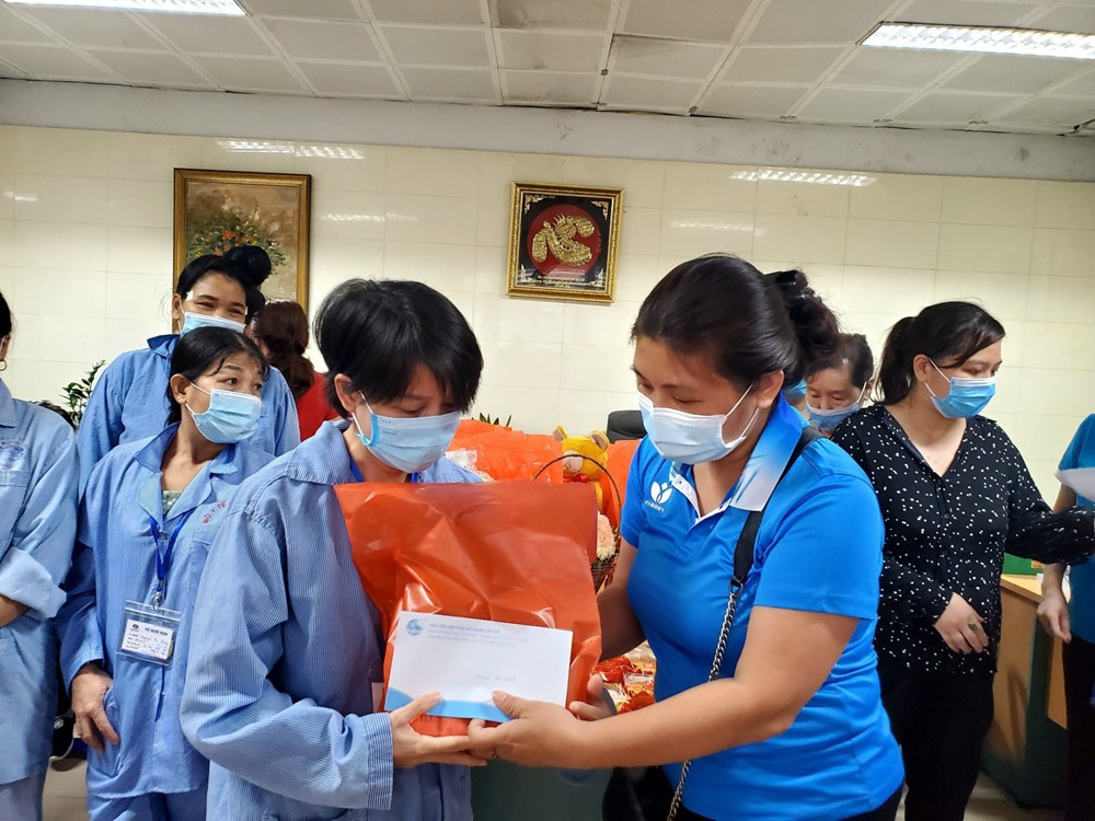 Trung thu yêu thương cho bệnh nhi ung thư - ảnh 1