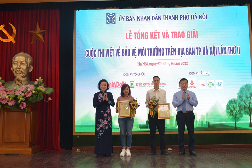 525 tác phẩm tham dự cuộc thi viết về “Bảo vệ Môi trường trên địa bàn thành phố Hà Nội lần thứ II” - ảnh 3
