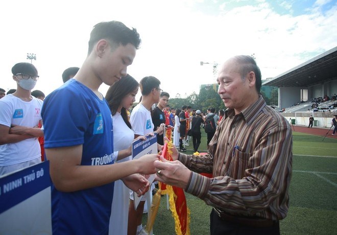 Khai mạc Giải bóng đá học sinh THPT Hà Nội - An ninh Thủ đô 2022 - ảnh 2