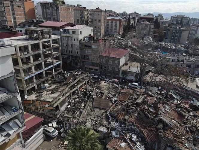 Động đất tại Thổ Nhĩ Kỳ và Syria: Số người thiệt mạng lên tới hơn 8.300 - ảnh 1