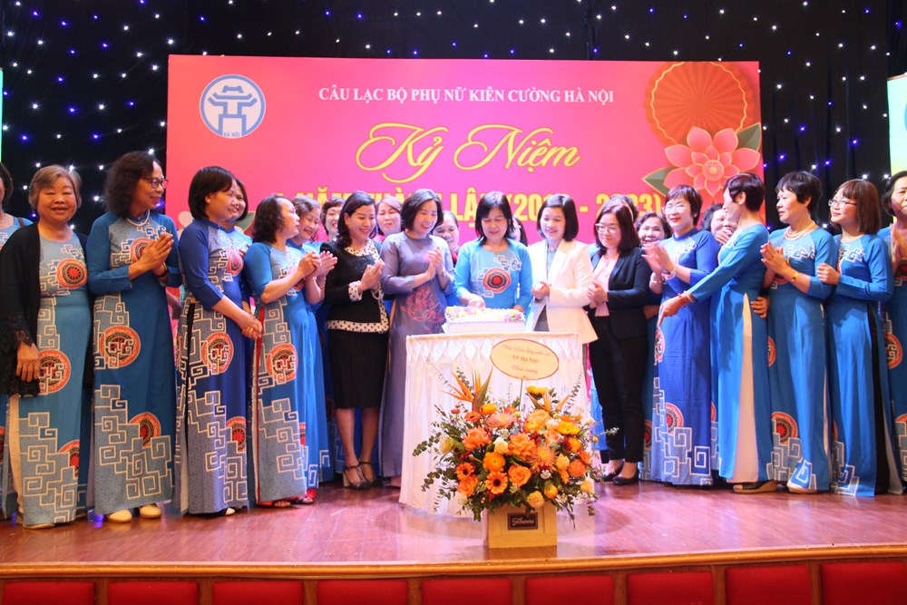 Kỷ niệm 4 năm thành lập CLB Phụ nữ Kiên cường Hà Nội - ảnh 2