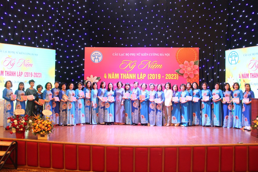 Kỷ niệm 4 năm thành lập CLB Phụ nữ Kiên cường Hà Nội - ảnh 5