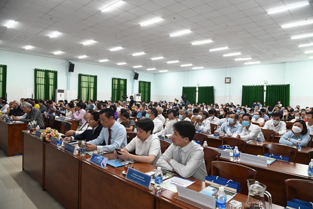 Sản xuất thành công thuốc chữa Covid-19 - dấu mốc của đông y Việt Nam - ảnh 1