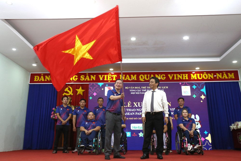 Đoàn thể thao người khuyết tật Việt Nam  xuất quân tham dự ASEAN PARAGAMES 12 - ảnh 1