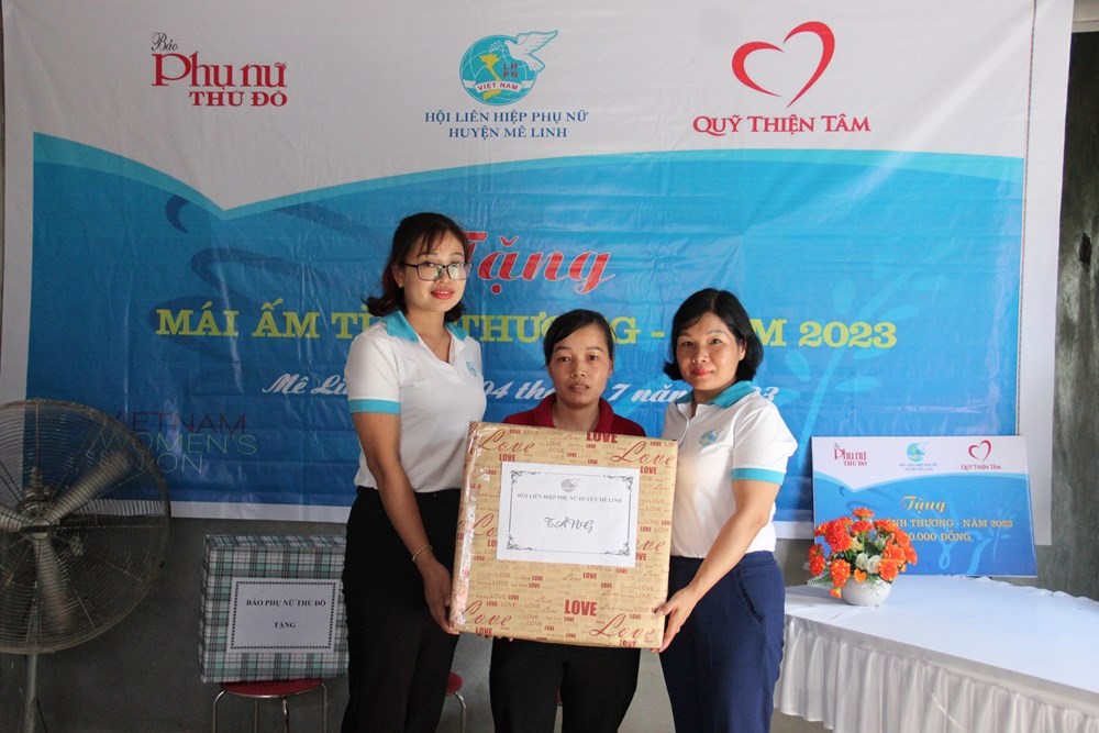 Báo Phụ nữ Thủ đô hỗ trợ phụ nữ khó khăn huyện Mê Linh xây, sửa “mái ấm”  - ảnh 4