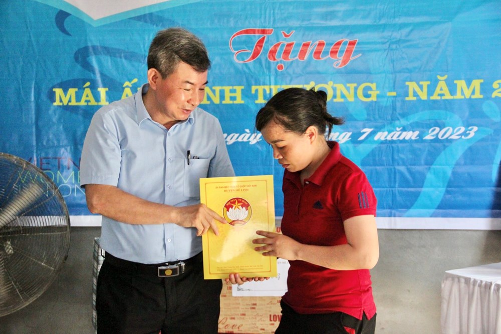 Báo Phụ nữ Thủ đô hỗ trợ phụ nữ khó khăn huyện Mê Linh xây, sửa “mái ấm”  - ảnh 6