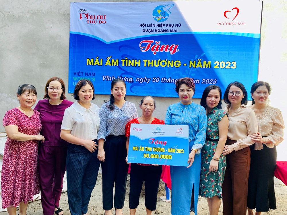 Báo Phụ nữ Thủ đô: Hỗ trợ hội viên phụ nữ khó khăn quận Hoàng Mai xây, sửa mái ấm - ảnh 2