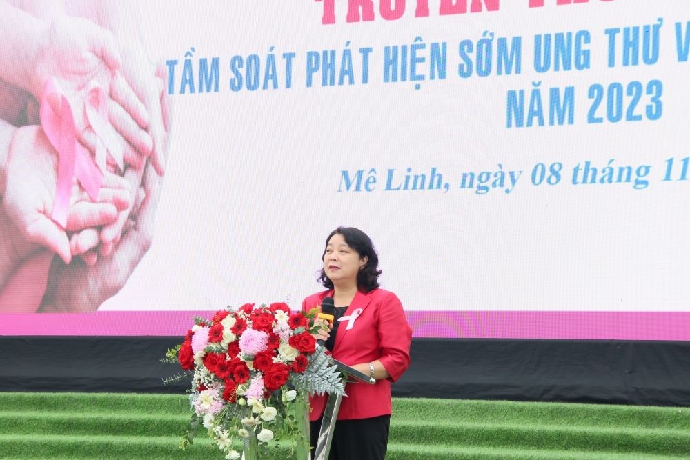 Khám tầm soát Ung thư vú, ung thư cổ tử cung cho 2.000 phụ nữ Mê Linh - ảnh 2