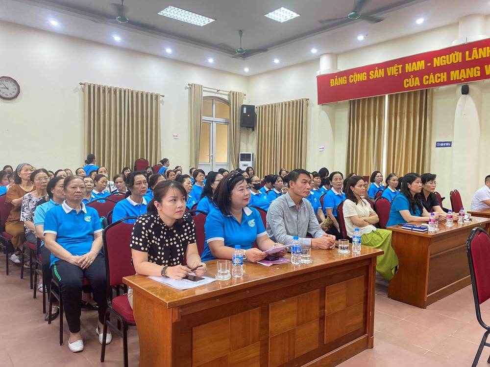 Hội LHPN quận Cầu Giấy: Truyền thông về phòng chống bạo lực gia đình qua “phiên tòa giả định” - ảnh 1