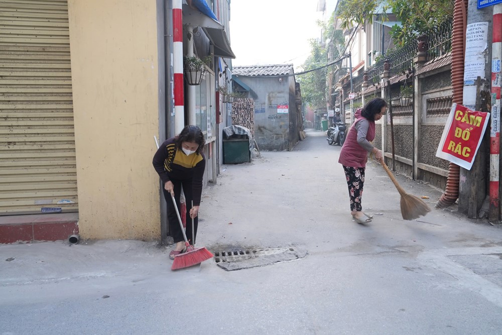 “60 phút vì Tây Hồ xanh“: Hành động nhỏ, hiệu quả lớn - ảnh 3