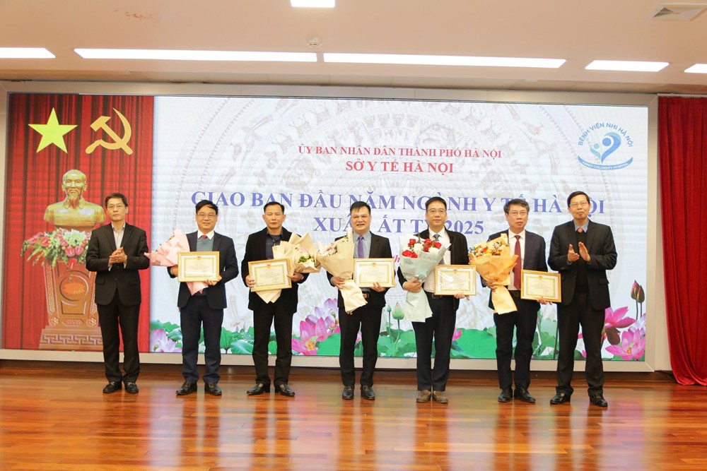 Ngành Y tế Hà Nội phát động Tết trồng cây 2025: Hành động nhỏ, ý nghĩa lớn - ảnh 2