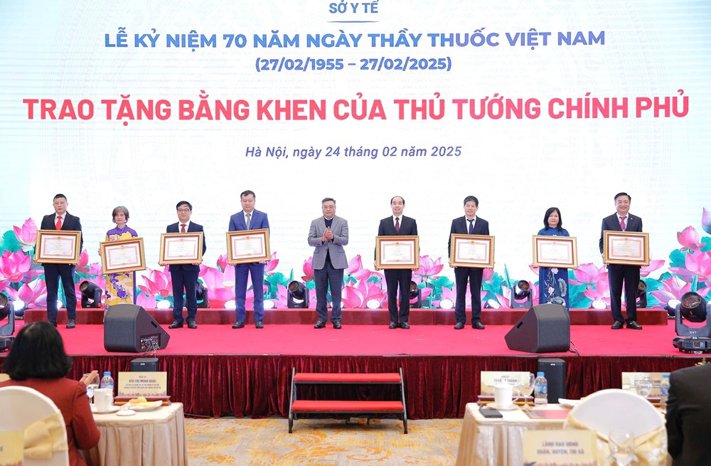 Y tế Thủ đô vươn mình mạnh mẽ, phát triển vững vàng - ảnh 5