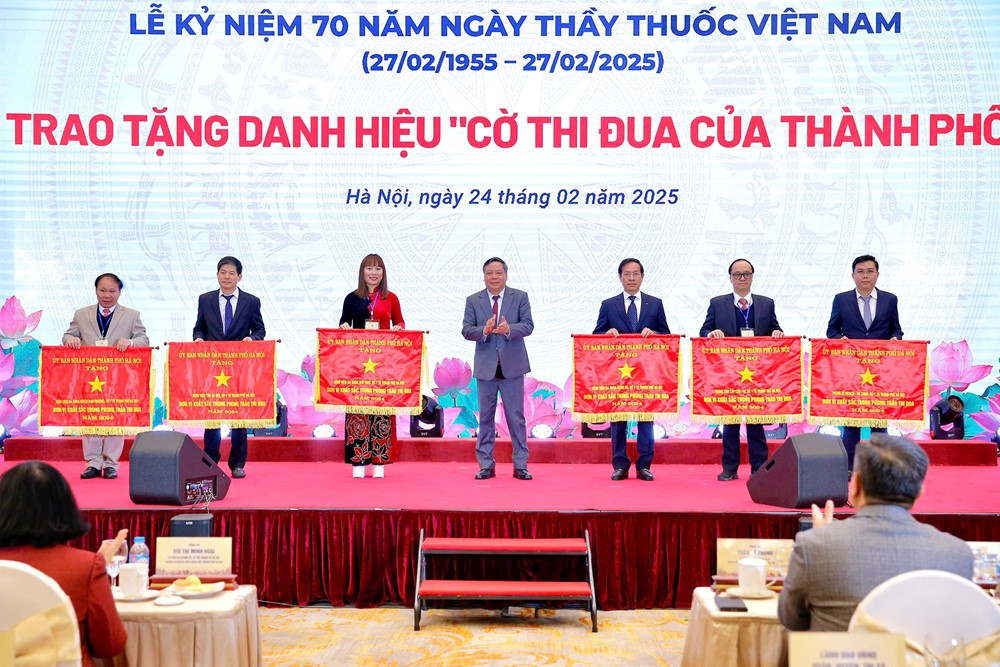 Y tế Thủ đô vươn mình mạnh mẽ, phát triển vững vàng - ảnh 6
